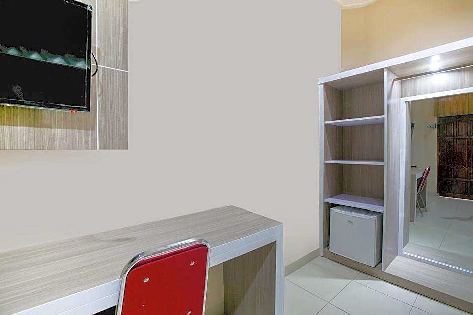 OYO 2320 Hotel Charvita