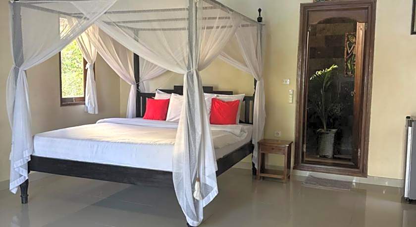 Tradisi Beach Front Villas