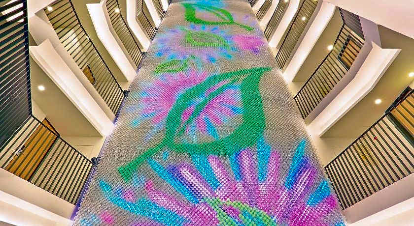 Green Hotel - West District