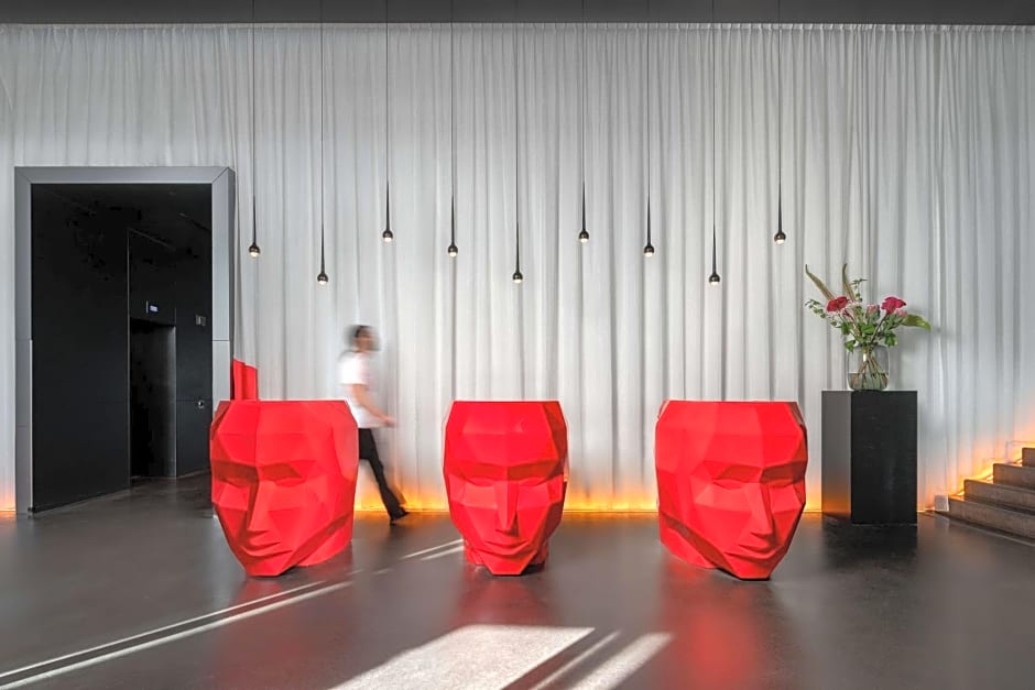 art'otel Amsterdam, powered by Radisson Hotels