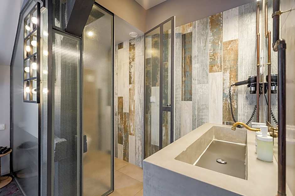 Butik Apartments, by BQA
