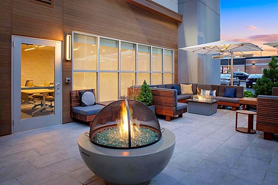 Element New York Wood Ridge