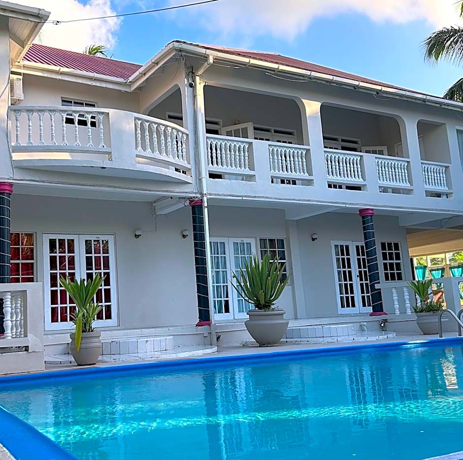 Bay Heights Escape – Gros Islet