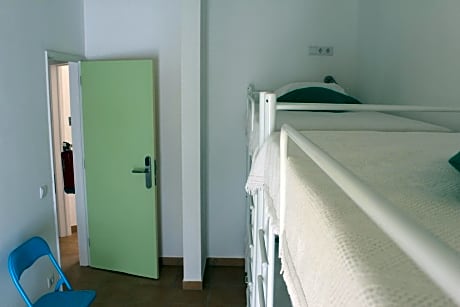 Bunk Bed in 4-Bed Mixed Dormitory Room