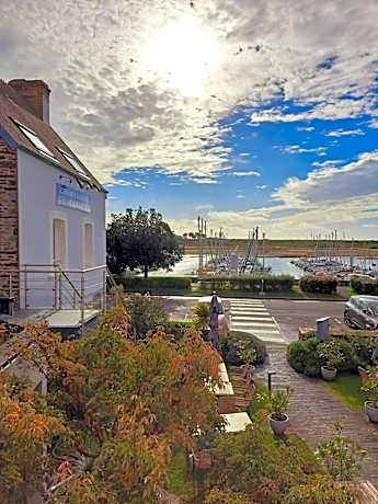 Hôtel Traiteur Les Ormes, The Originals Relais