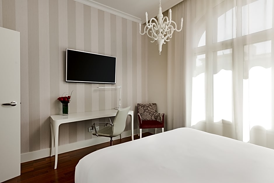 NH Collection Madrid Abascal