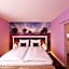 MOMENTS Boutique Hotel