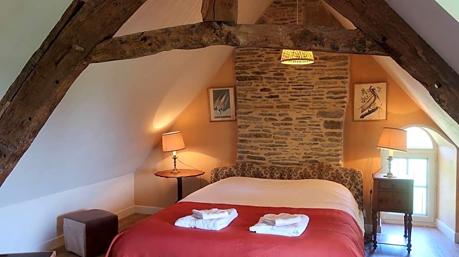 La Vieille Foulonnière : Chambres d'hôtes & Permaculture
