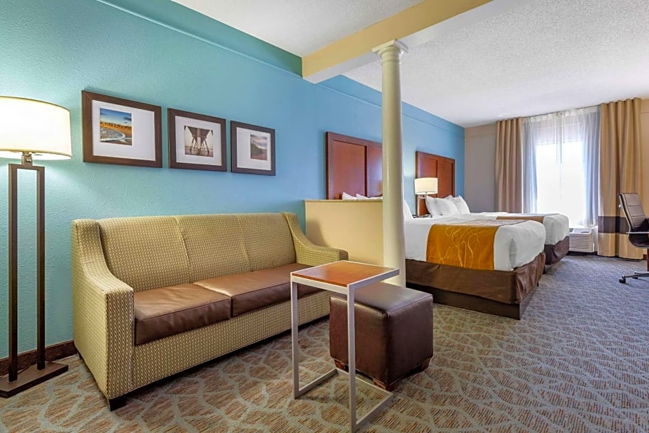 Comfort Suites Southport - Oak Island