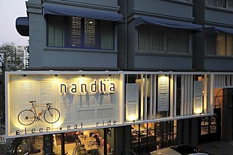Nandha Hotel