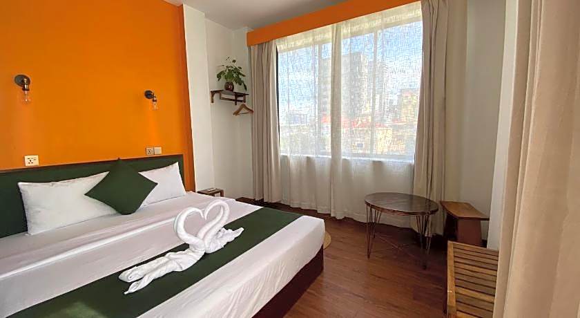 Mad Monkey Phnom Penh