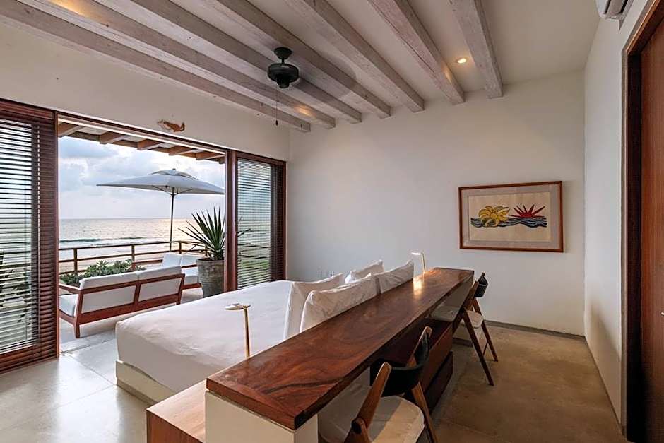 Marea Beachfront Villas