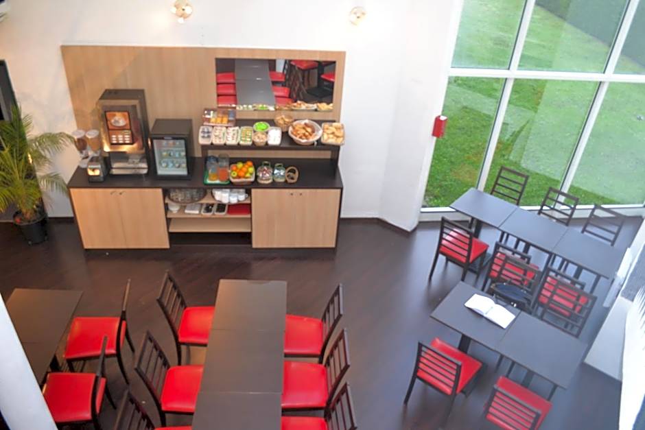 Initial by Balladins Béthune