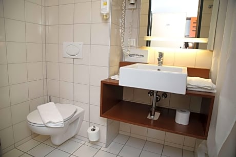 Standard Room - 2 Single Beds