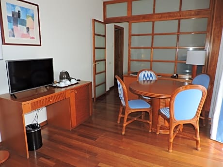 SUITE CLASSIC 2 ADULTS + 1 CHILD