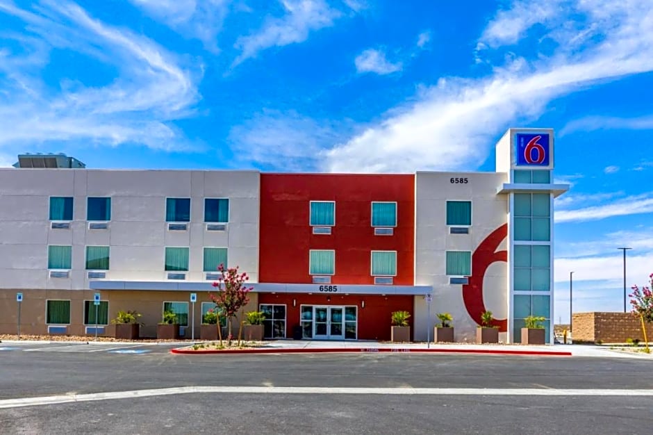 Motel 6-Holbrook, AZ