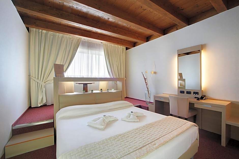 Cocca Hotel Royal Thai Spa