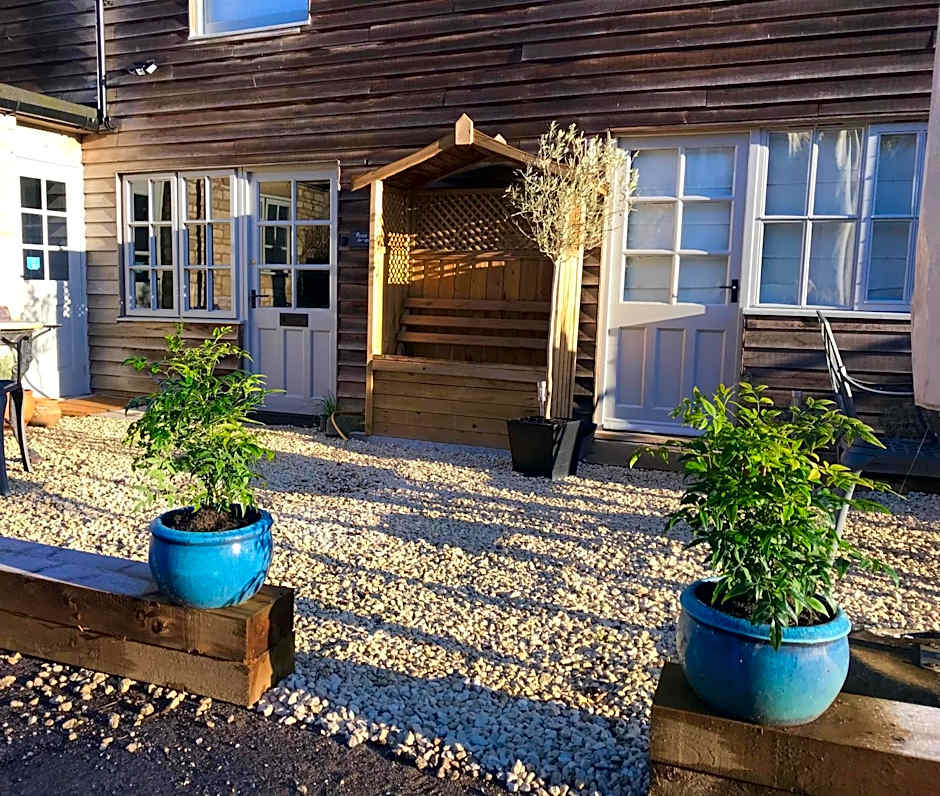 The Queen Matilda Country Rooms