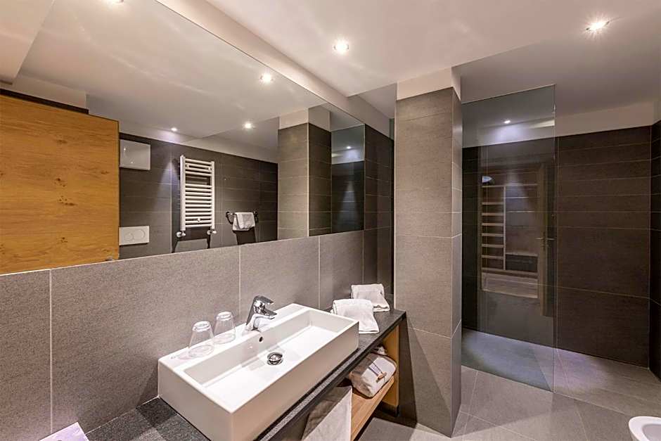 Design & Suite Hotel Ciarnadoi