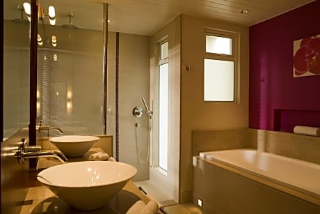 TAMASSA ROOM - DOUBLE