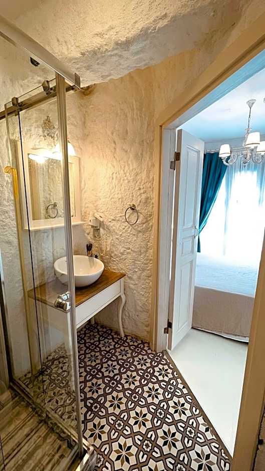 Mina Otel by Adda Alaçatı