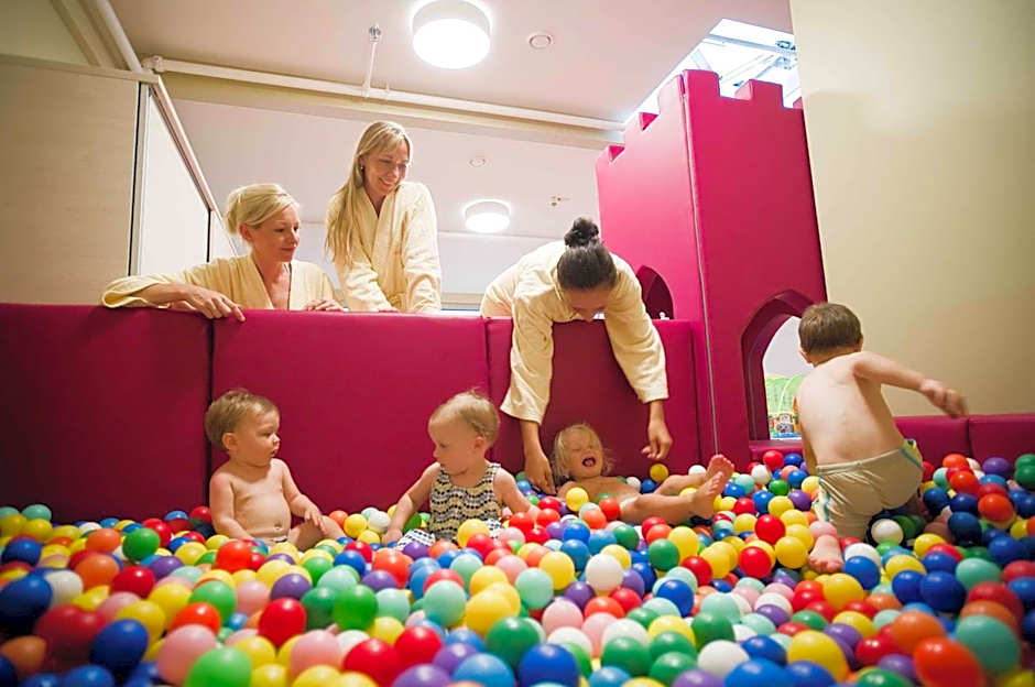 Hotel Sonnenpark & Sonnentherme inklusive - auch am An- & Abreisetag!