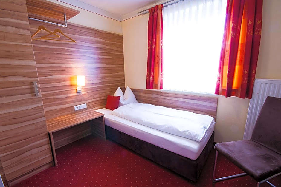 Pension "Zum Raubritter"