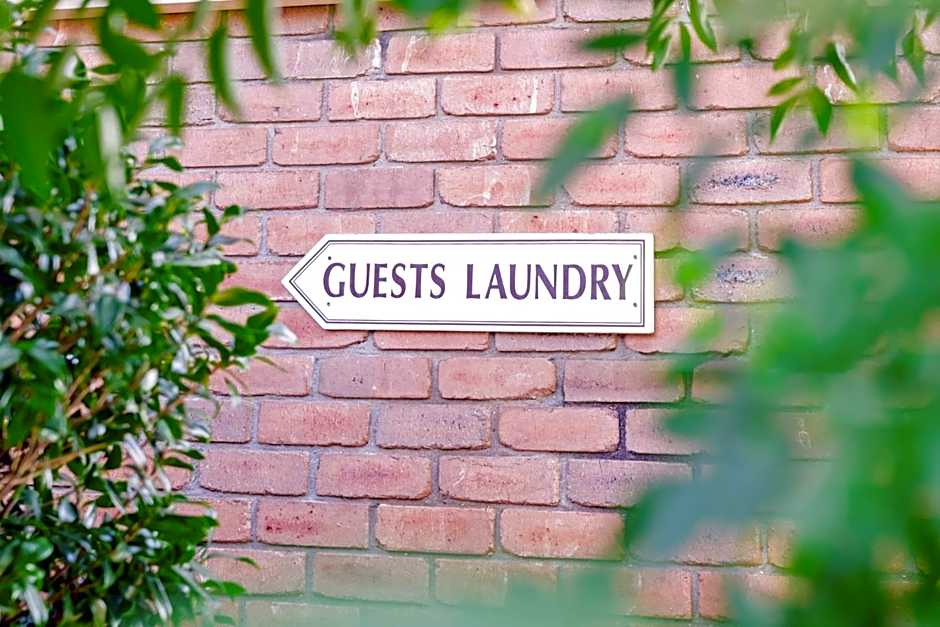 Sapphire Waters Motor Inn