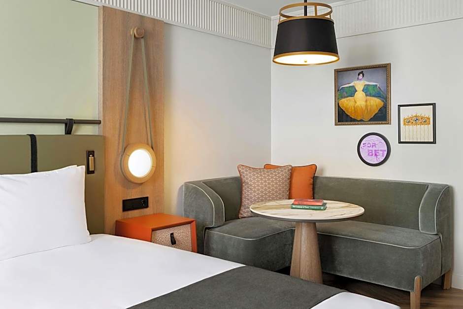 Imperial Riding School, Autograph Collection