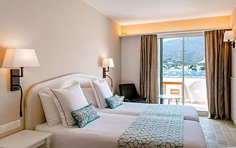 Quadruple Room with Sea View