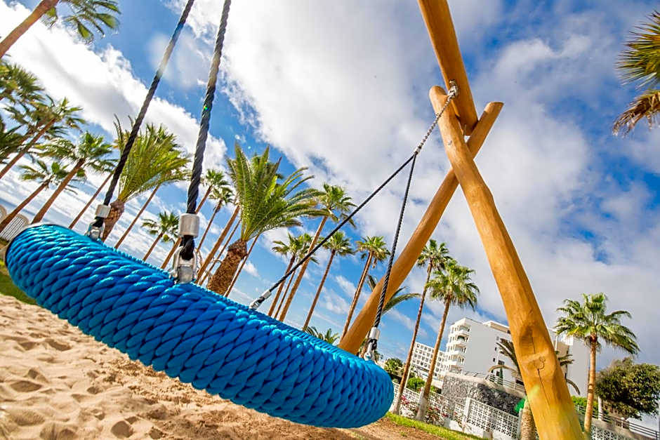 Atlantic Holiday Hotel