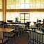 La Quinta Inn & Suites by Wyndham Houston Bush Iah South