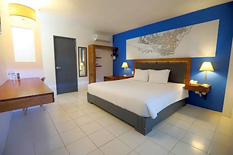 King Room - Non-Smoking