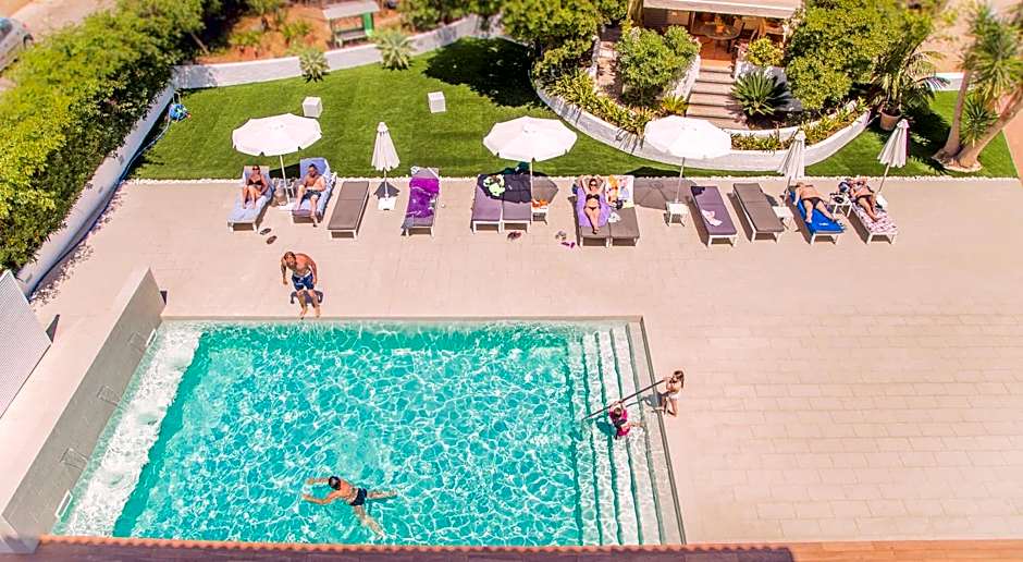 Flacalco Hotel & Apartments