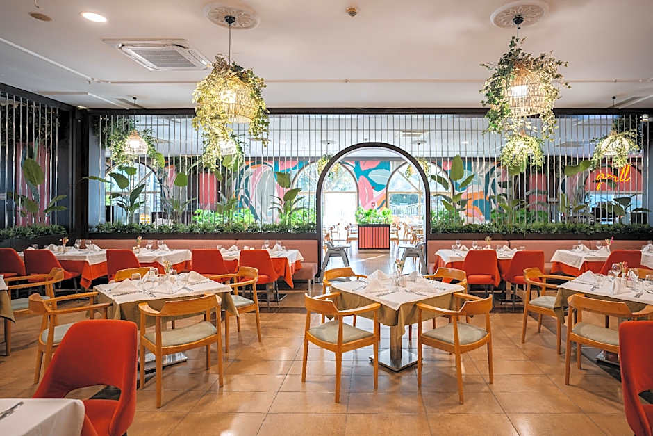 Megasaray WestBeach Antalya