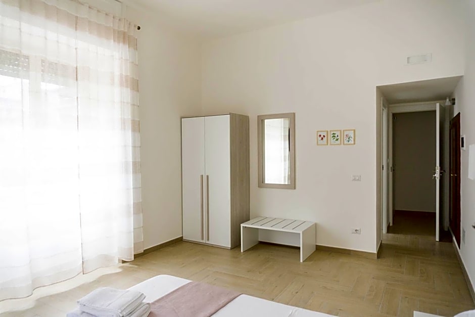 B B Le Stanze Della Regina – Castellammare di Stabia, CO