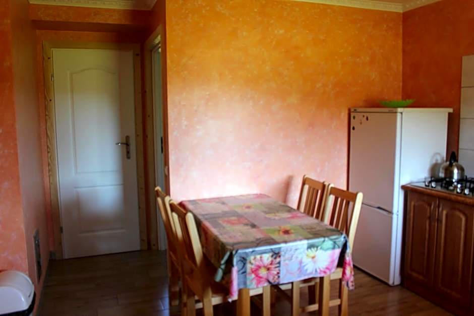 Domki w Smolniku z możliwością apiterapii