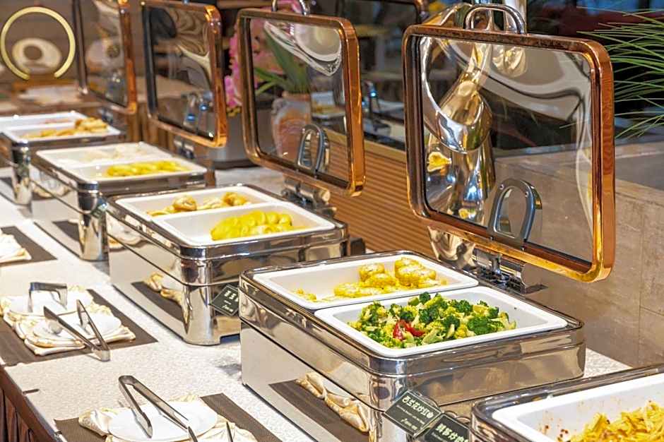 Yichang Guobin Bandao Hotel