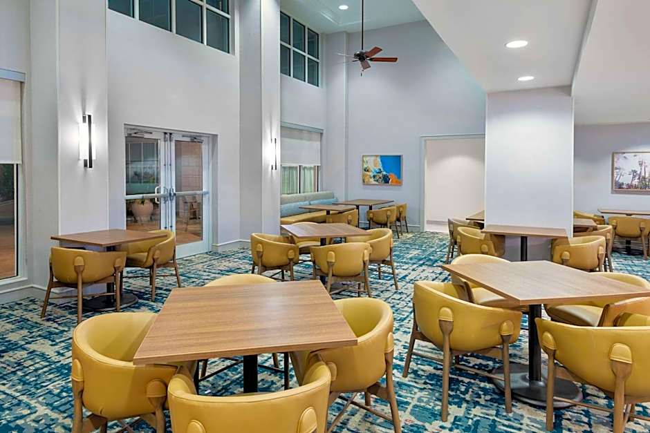 Homewood Suites by Hilton Tampa Airport-Westshore