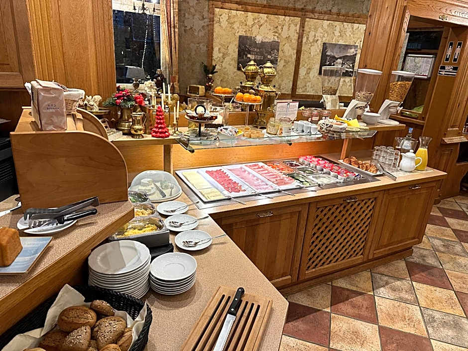 Hotel Alt Montjoie