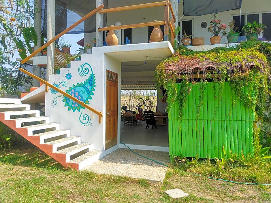 Casa Colibrí Agua Blanca