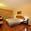 Sun Hotel