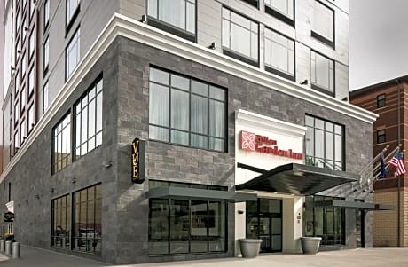 Hilton Garden Inn Iowa City Downtown University