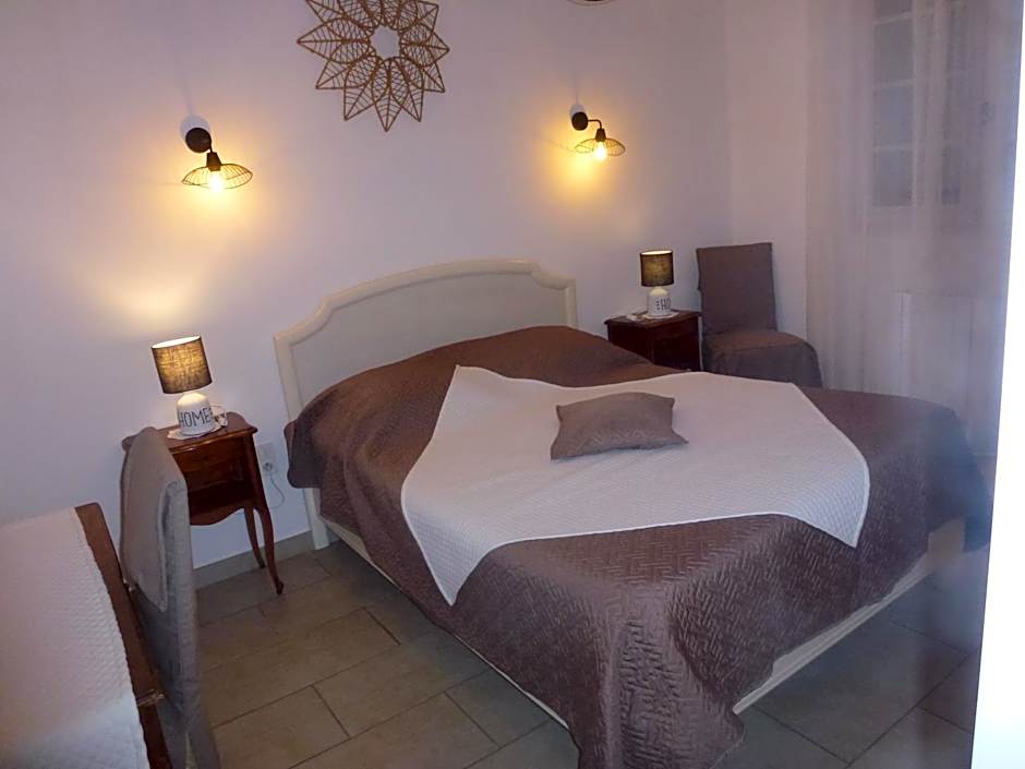 Chambre d'hôtes La Pinede