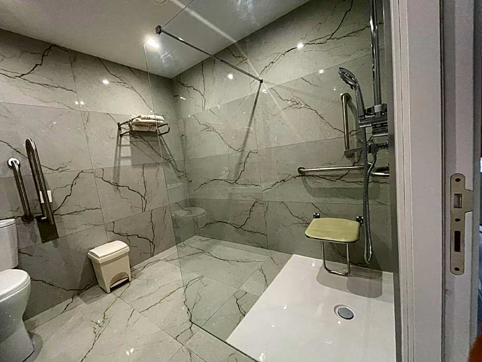 La Reggia Seaview Guesthouse