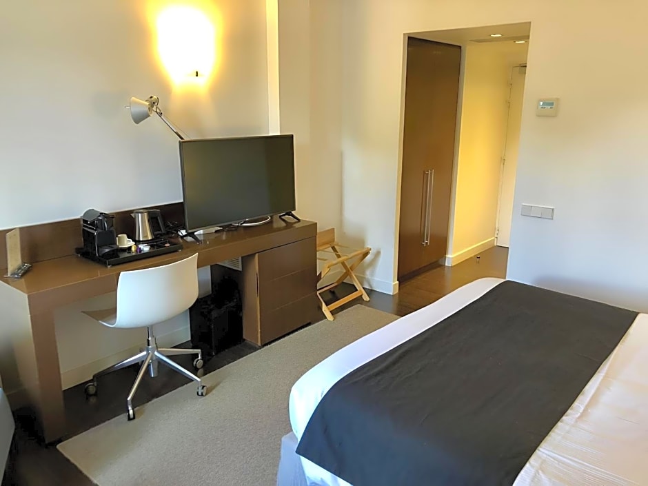 Les Pleiades Hotel-Spa-Restaurant