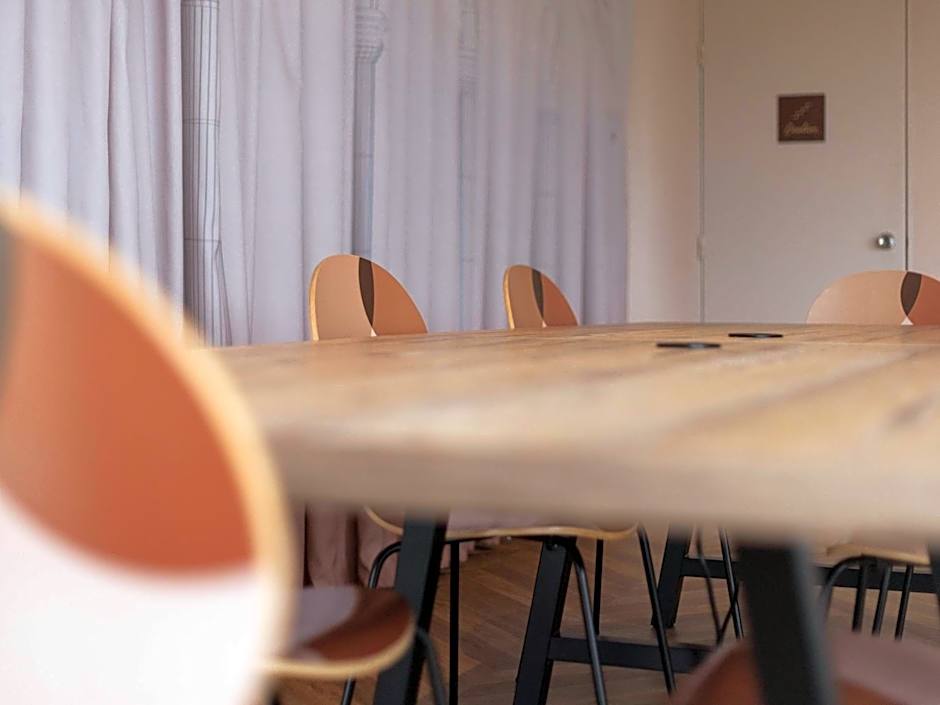 Ibis Styles Chinon