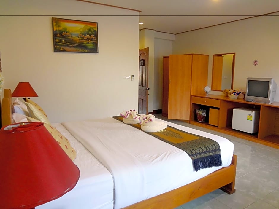 Ngamta Hotel