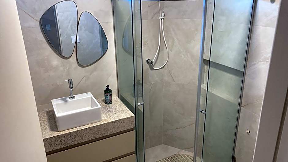 Exclusivo na praia de ponta verde próximo ao Maceió mar hotel - Apto 802