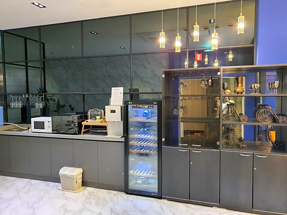 St. 179 Incheon Hotel                                                                           